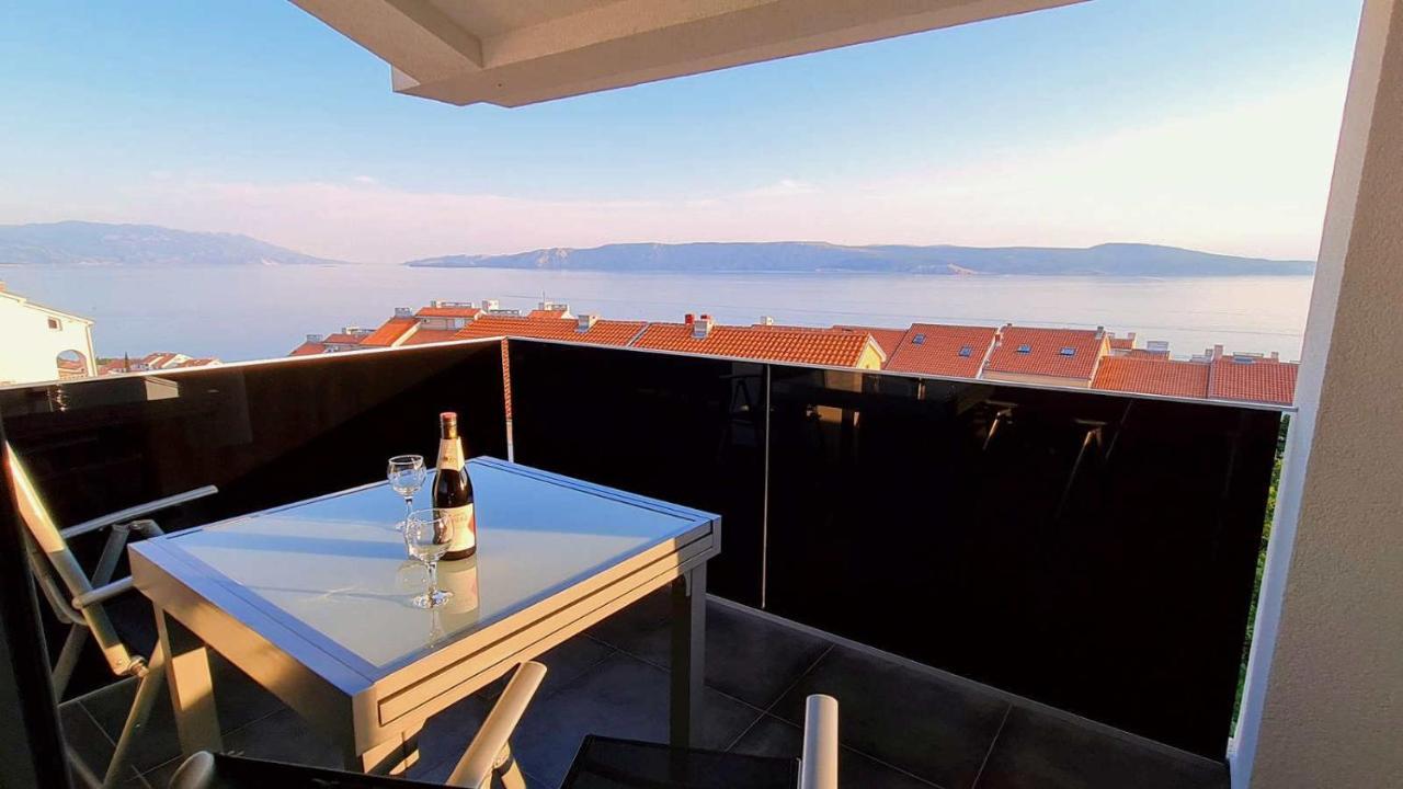 Villa Buba **** Novi Vinodolski Esterno foto
