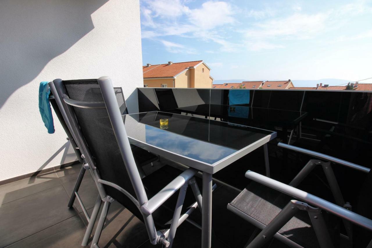 Villa Buba **** Novi Vinodolski Esterno foto