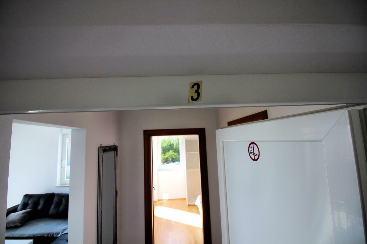 Villa Buba **** Novi Vinodolski Esterno foto