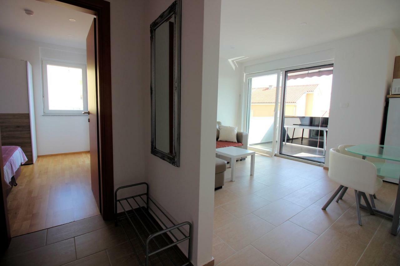 Villa Buba **** Novi Vinodolski Esterno foto